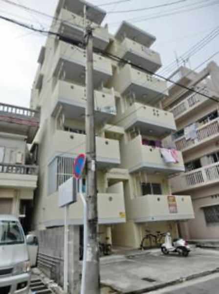 八くらマンション外観