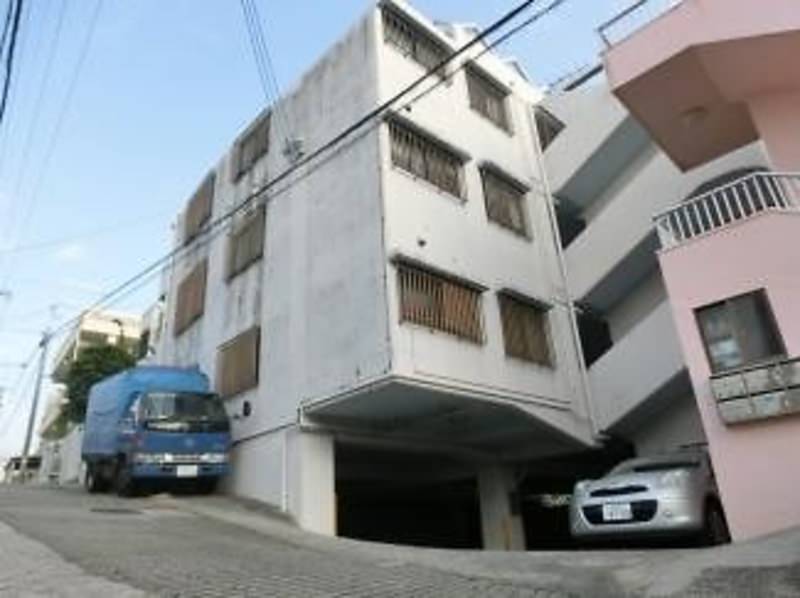 丸貞マンション外観