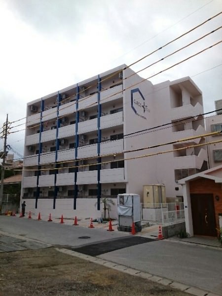 キュービックスター外観