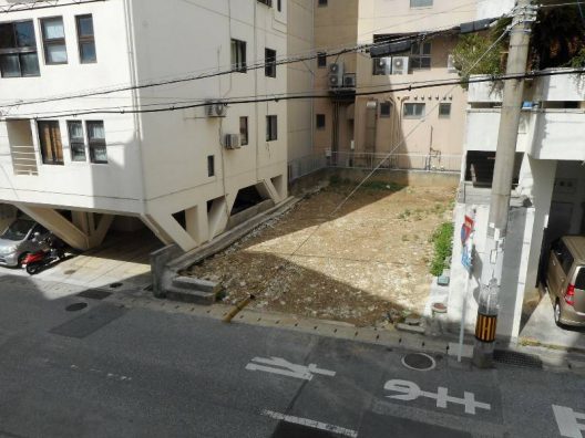 那覇市泊の土地