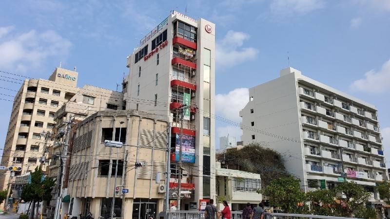 ランドマーク久茂地外観