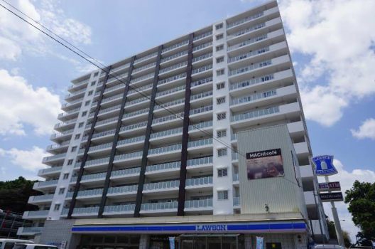 浦添市牧港のマンション