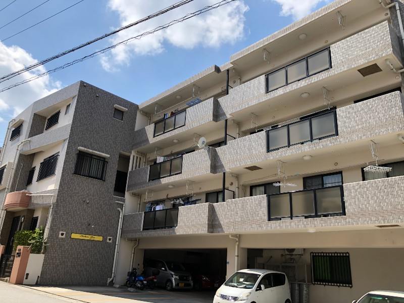 パレスツリー外観