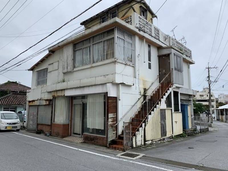 那覇市大道 テナント1階外観